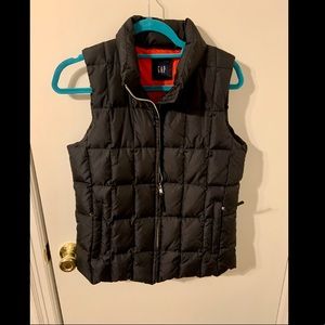Gap S vest